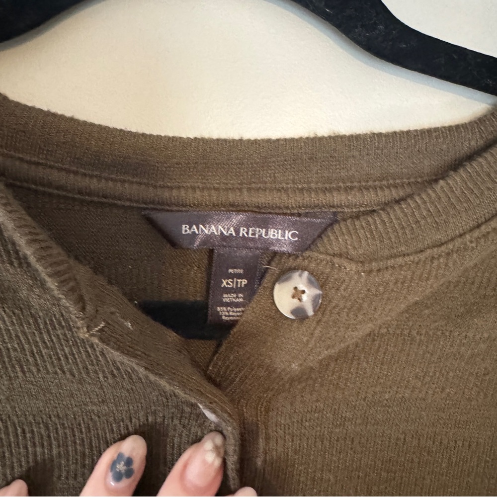 Banana Republic Olive Green Cropped Balloon Sleeve Top - Picture 4 of 5